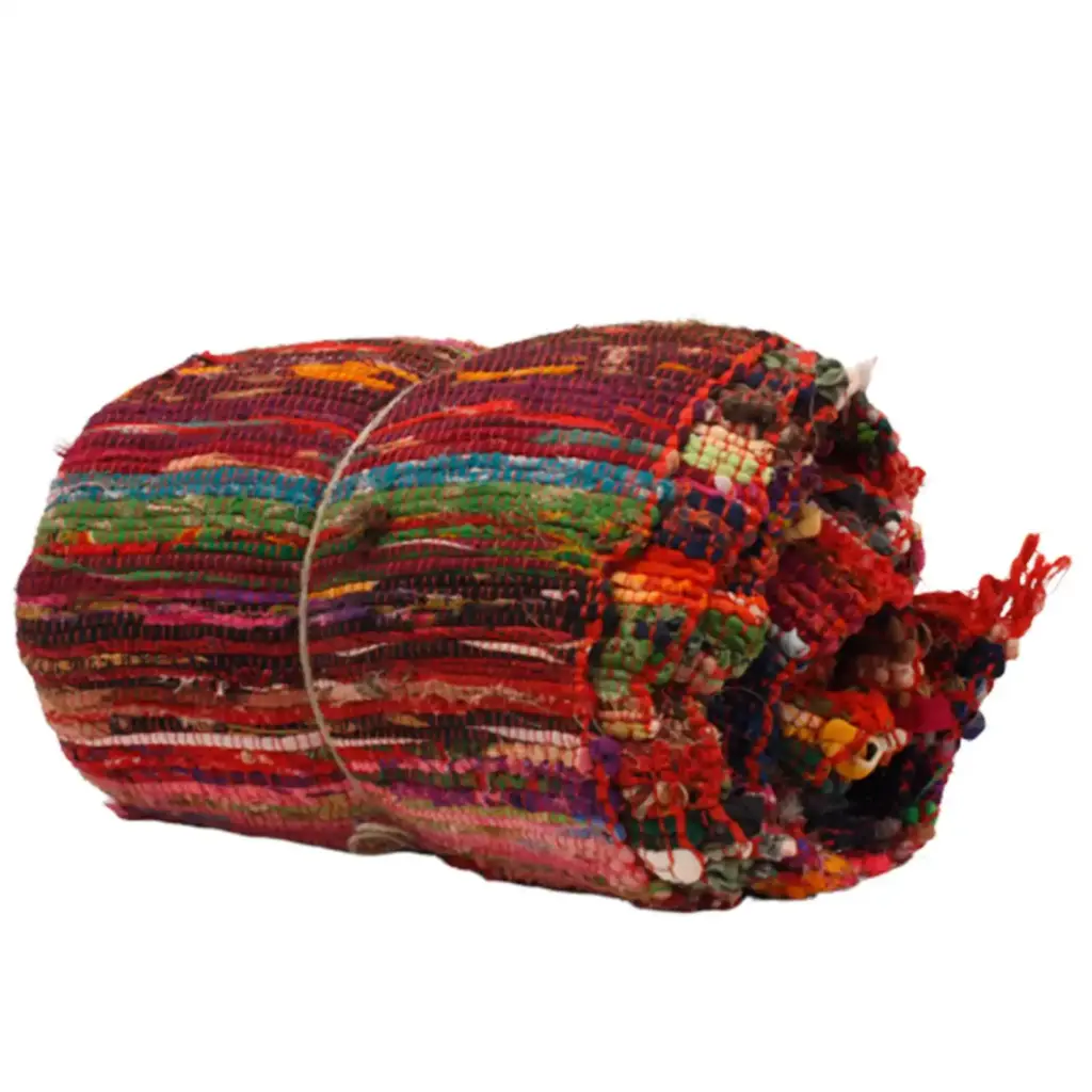 150 x 90cm Luxury Rag Rug – Red | www.artisangoods.co.uk 5