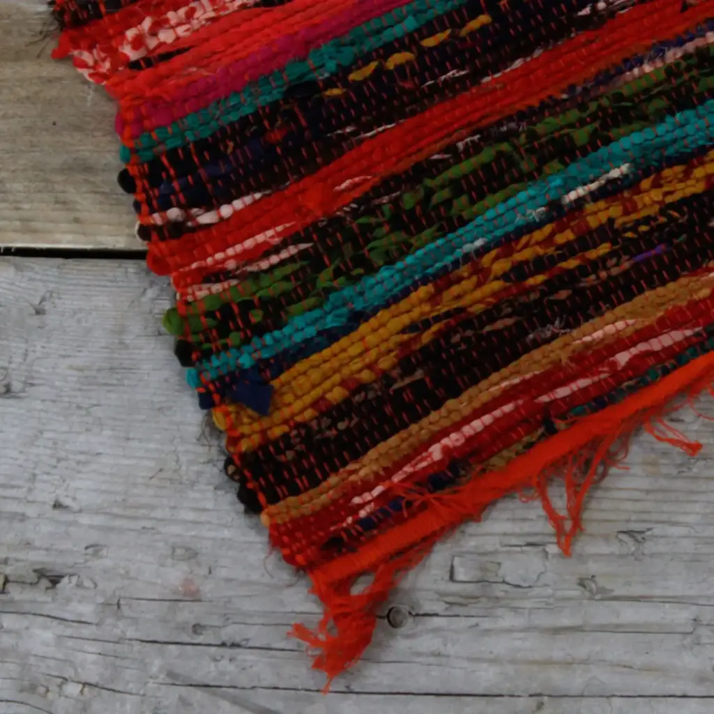 152 x 90cm Luxury Rag Rug – Orange | www.artisangoods.co.uk 3