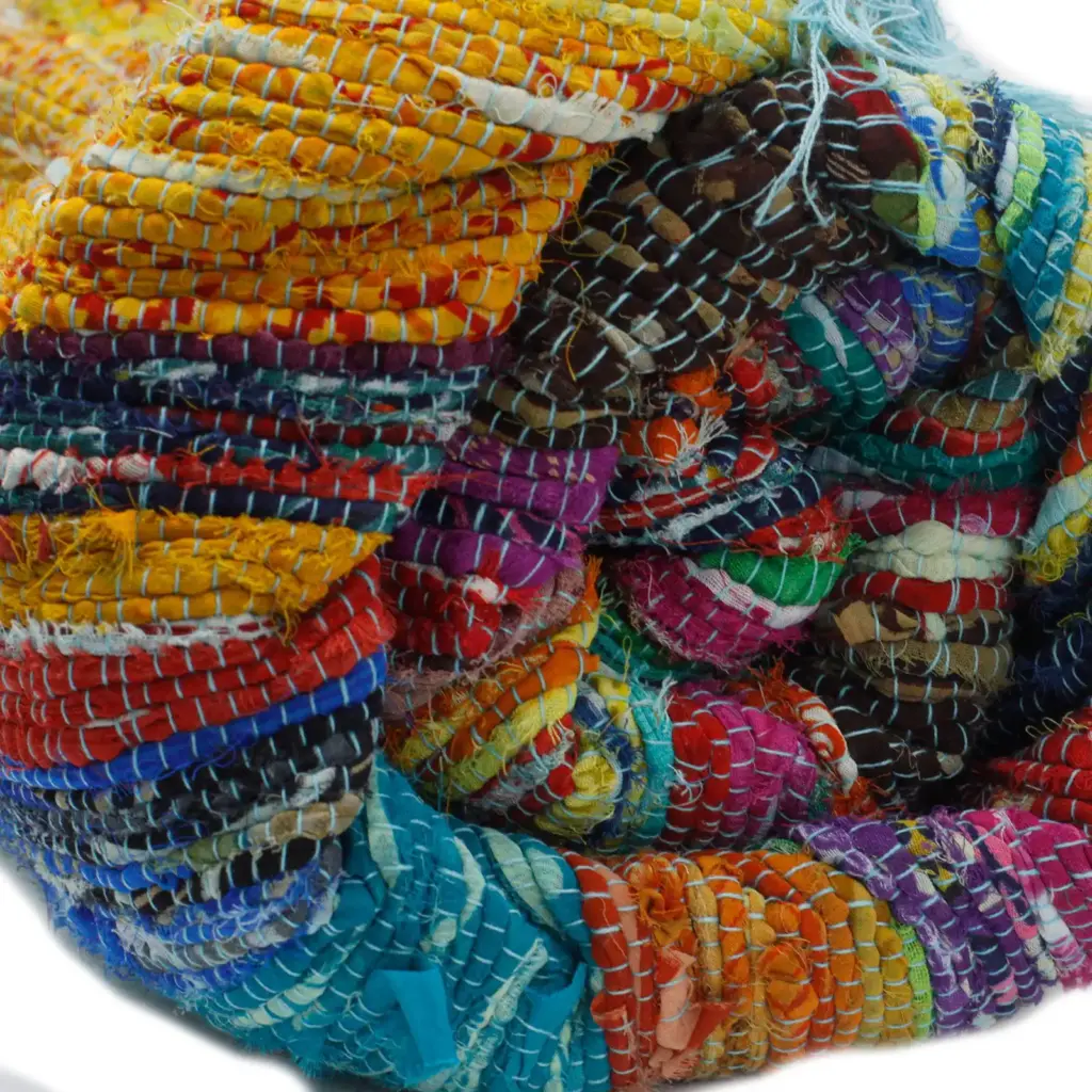 153 x 90cm Luxury Rag Rug – Blue | www.artisangoods.co.uk 5