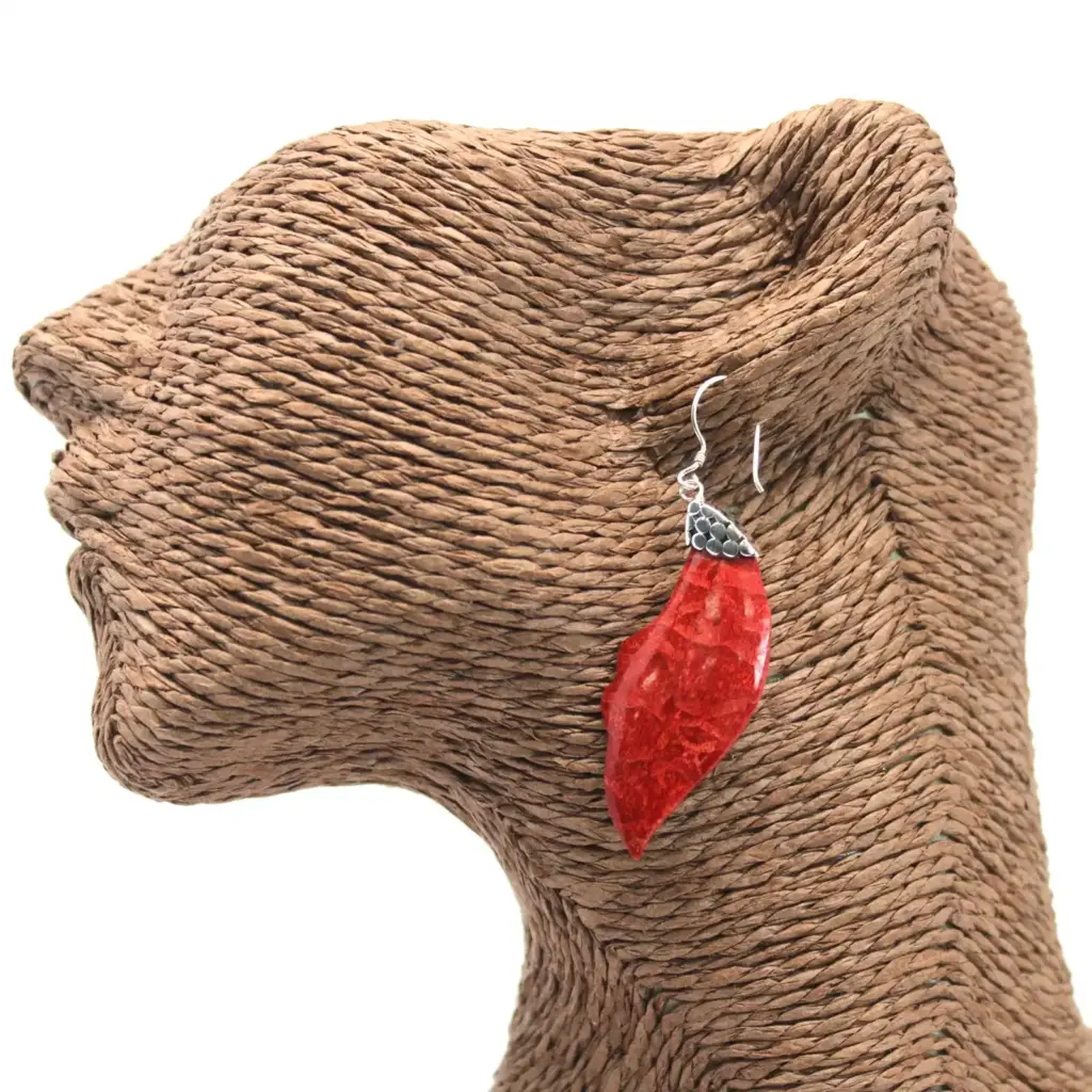 925 Silver Earrings – Leaf Drop | www.artisangoods.co.uk 3