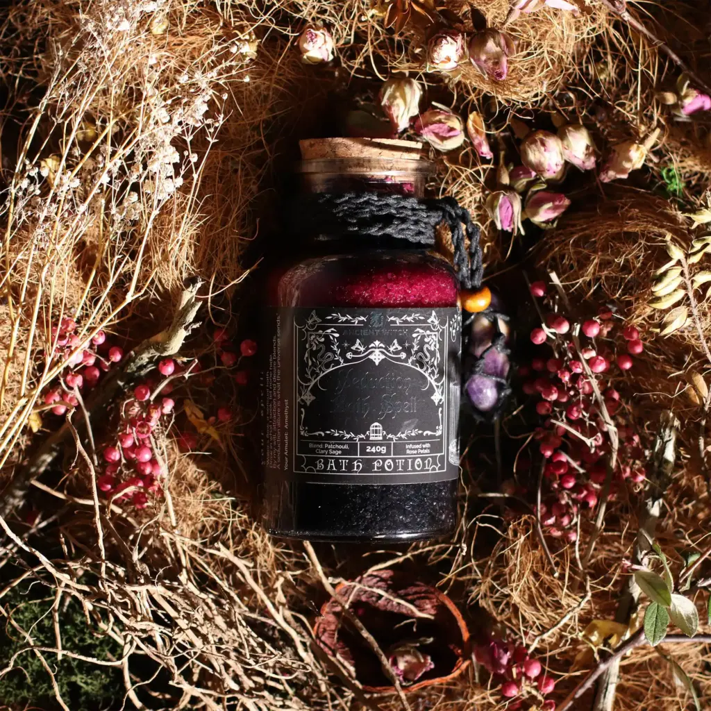 Ancient Witch Bath Spell Potion & Amethyst Crystal Amulet – Seduction | www.artisangoods.co.uk 5