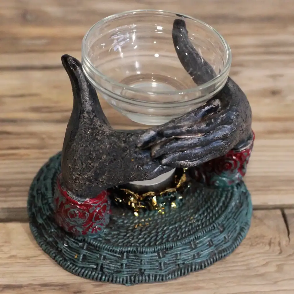 Antique Buddha – Om Hands Oil Burner | www.artisangoods.co.uk 6