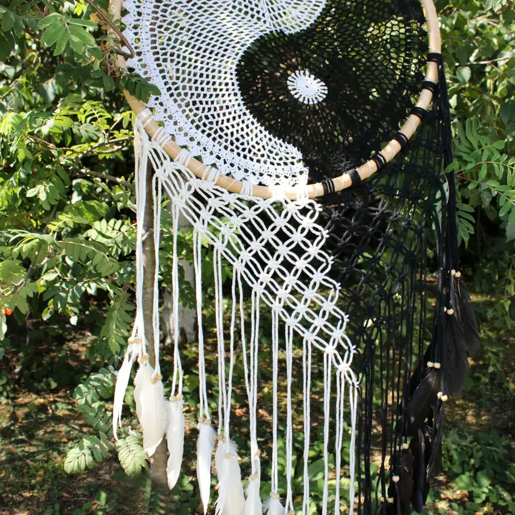 Bali Dream Catchers – Extra Large Ying Yang D: 50cm | www.artisangoods.co.uk 3