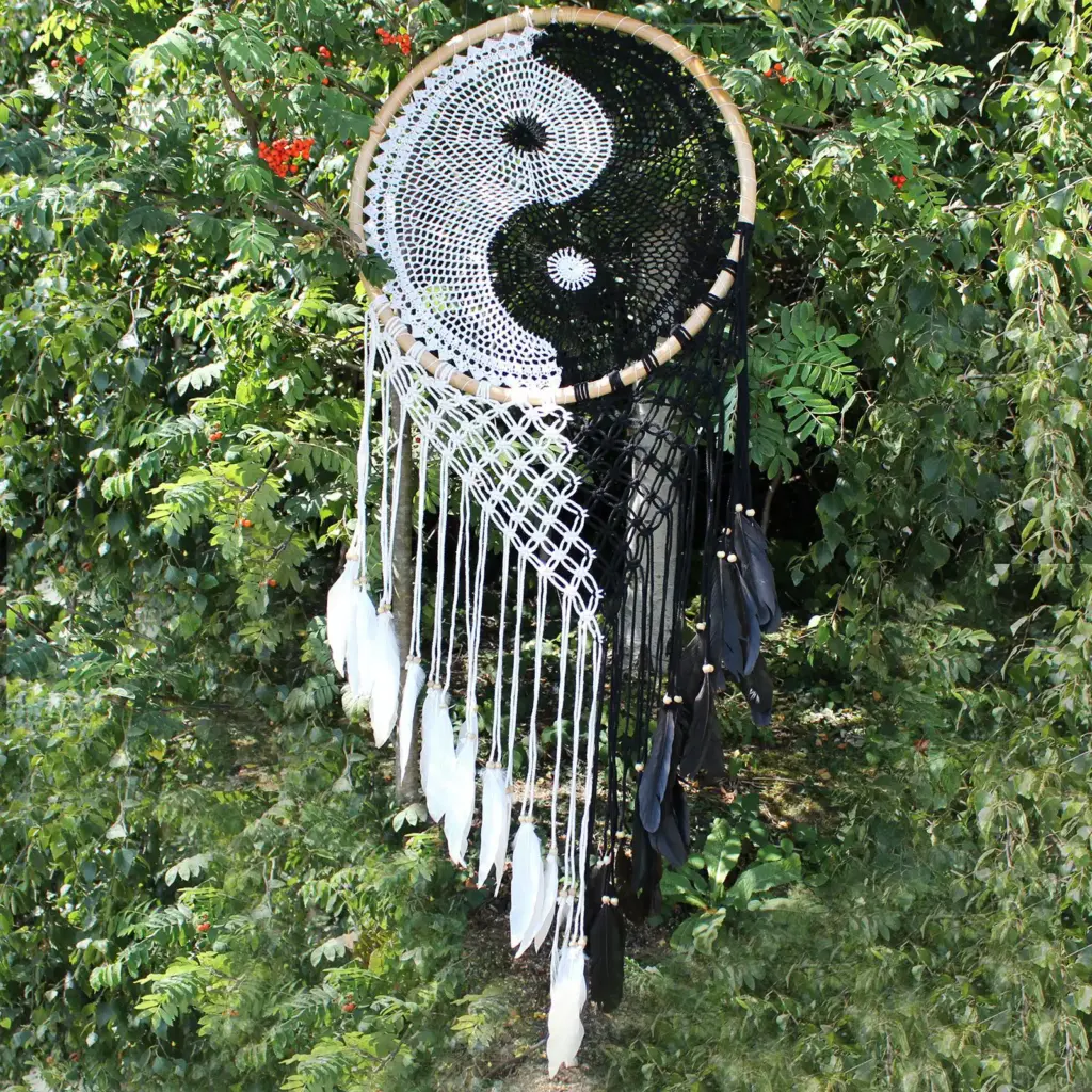 Bali Dream Catchers – Extra Large Ying Yang D: 50cm | www.artisangoods.co.uk 2