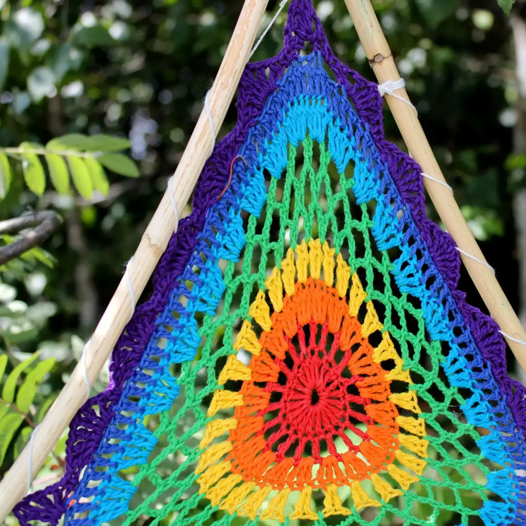 Bali Dreamcatchers – Large Multi Pyramid | www.artisangoods.co.uk 4 Bali Dreamcatchers – Large Multi Pyramid | www.artisangoods.co.uk 4