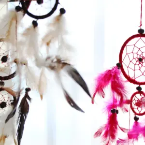 Bali Dreamcatchers – Small Heart – Black/White/Red | www.artisangoods.co.uk 5