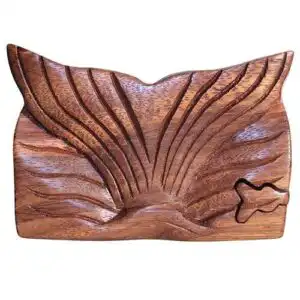 Bali Magic Box – Whale Tail-fin | www.artisangoods.co.uk 1