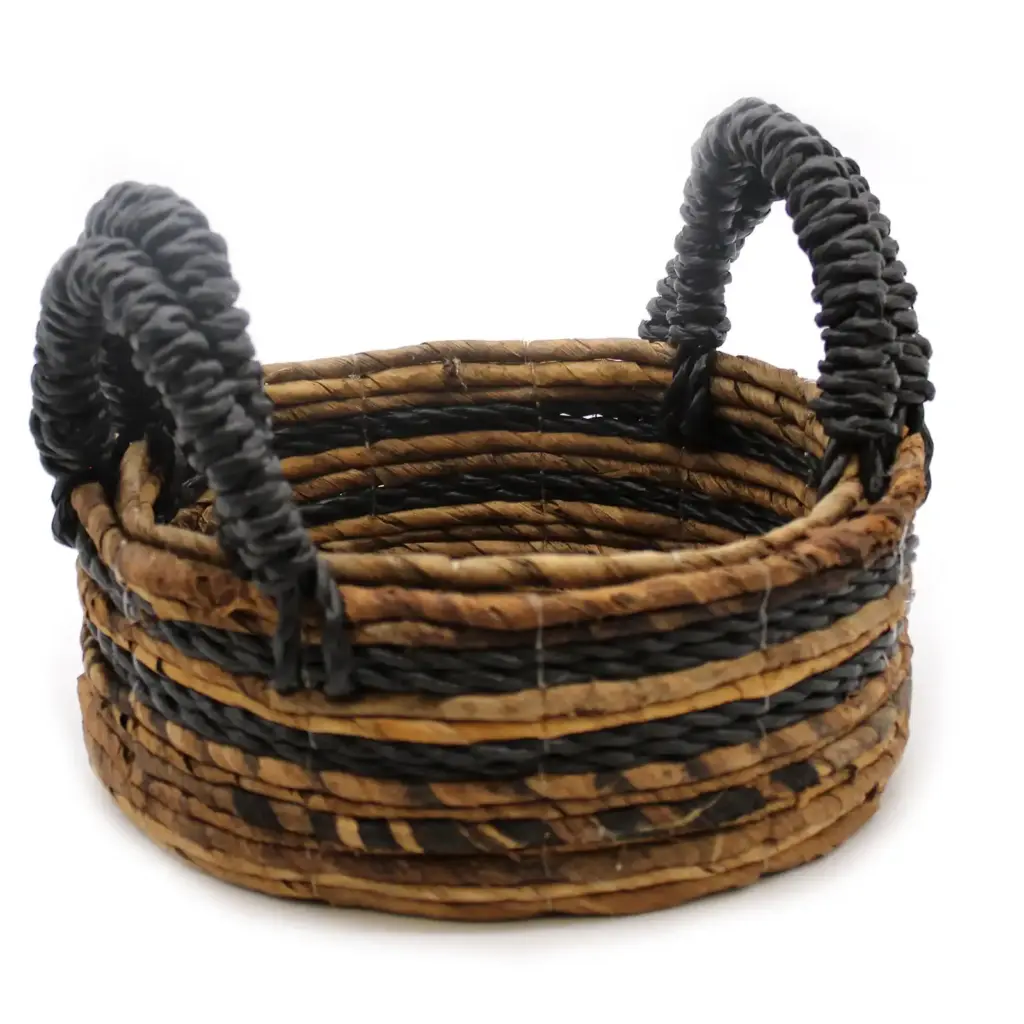 Banana Leaf & Hitam Raffia Basket- Set of 2 | www.artisangoods.co.uk 2 Banana Leaf & Hitam Raffia Basket- Set of 2 | www.artisangoods.co.uk 2