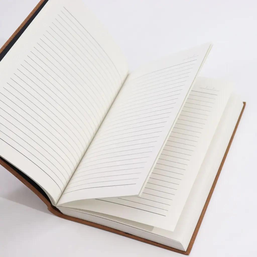 Black Tan Daily Note Book – 100 Lined Pages – 20x15cm | www.artisangoods.co.uk 2