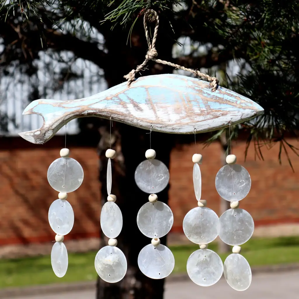 Bluewash Fish Carving and Natural Copis Drop | www.artisangoods.co.uk 4