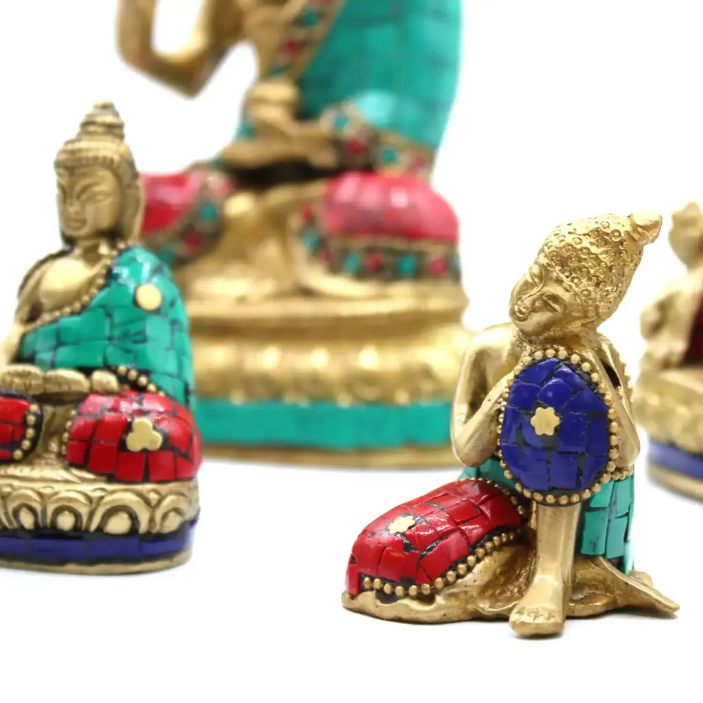Brass Buddha Figure – Lrg Head – 11.5 cm | www.artisangoods.co.uk 6 Brass Buddha Figure – Lrg Head – 11.5 cm | www.artisangoods.co.uk 6