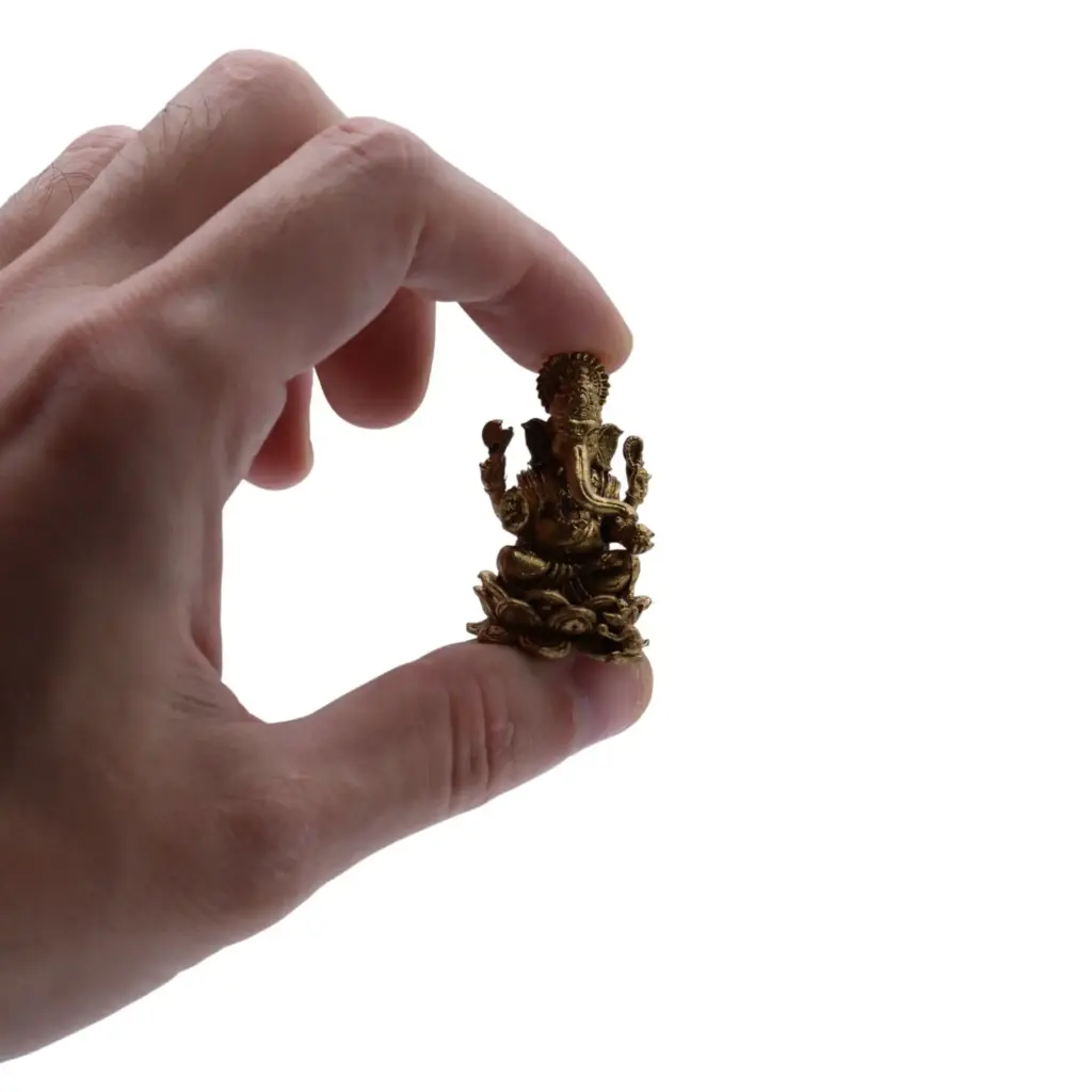 Brass Miniature Gods – Ganesha (22gms) – 37mm | www.artisangoods.co.uk 2 Brass Miniature Gods – Ganesha (22gms) – 37mm | www.artisangoods.co.uk 2