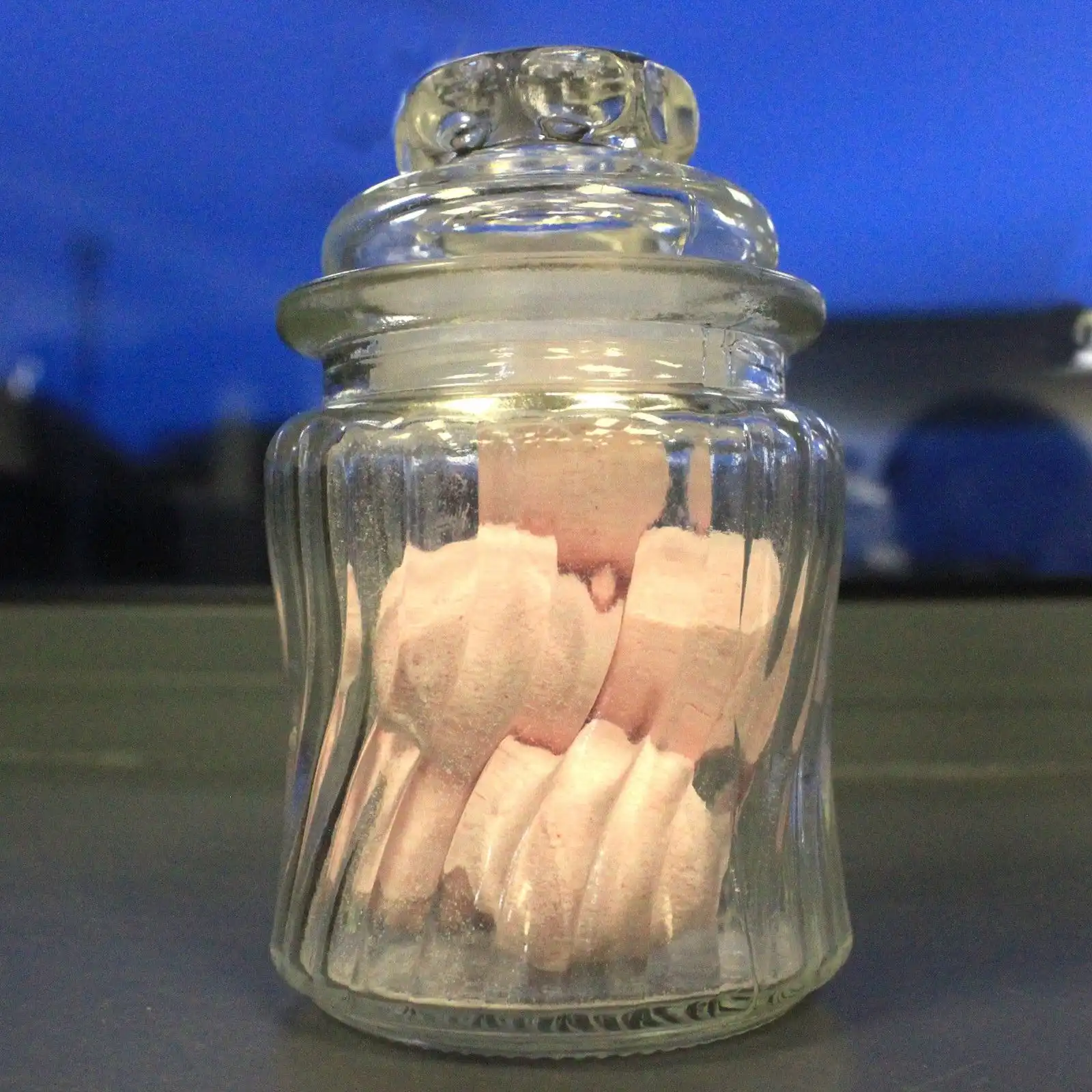 Candy Jars – Swirl Ribs | www.artisangoods.co.uk 3 Candy Jars – Swirl Ribs | www.artisangoods.co.uk 2