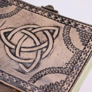 Circle Triquetra – Esoteric Notebook – Antique Grey – 200 pages  Stich Edge- 17.5×12.5x3cm | www.artisangoods.co.uk 2