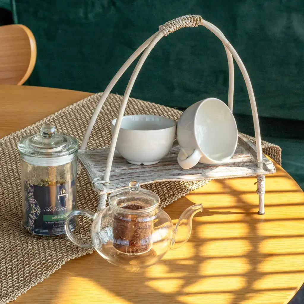 Coconut Leaf Tea Stand – Whitewash | www.artisangoods.co.uk 3 Coconut Leaf Tea Stand – Whitewash | www.artisangoods.co.uk 3
