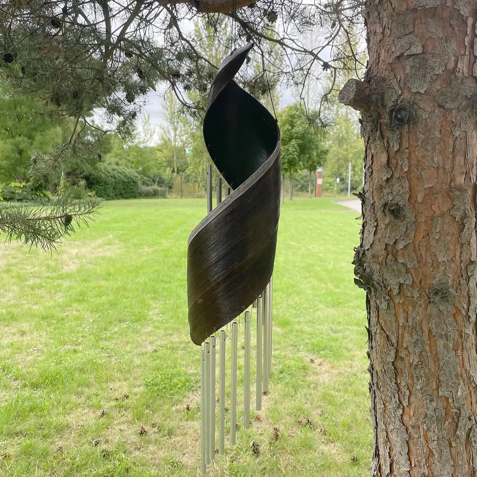 Coconut Leaf Wind Chimes – Chocolate | www.artisangoods.co.uk 7 Coconut Leaf Wind Chimes – Chocolate | www.artisangoods.co.uk 6