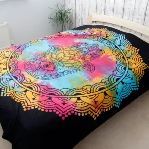 Double Cotton Bedspread + Wall Hanging – Black Hamsa | www.artisangoods.co.uk 4
