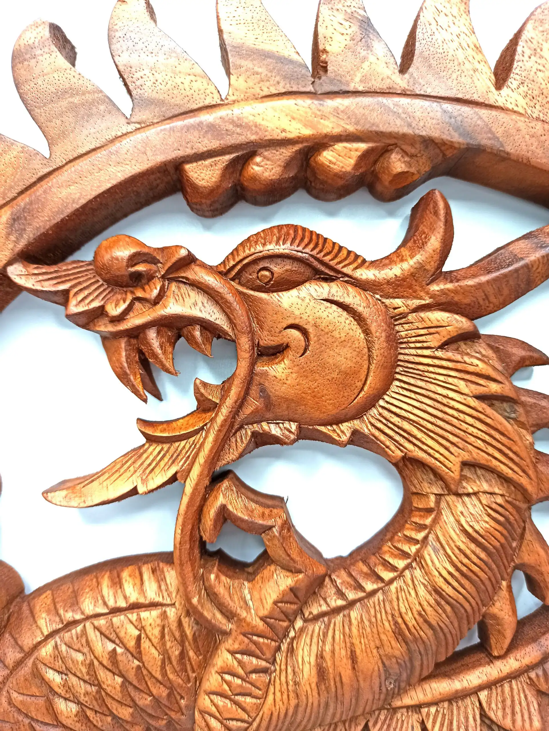 Dragon Panel – 40cm | www.artisangoods.co.uk 4 Dragon Panel – 40cm | www.artisangoods.co.uk 3