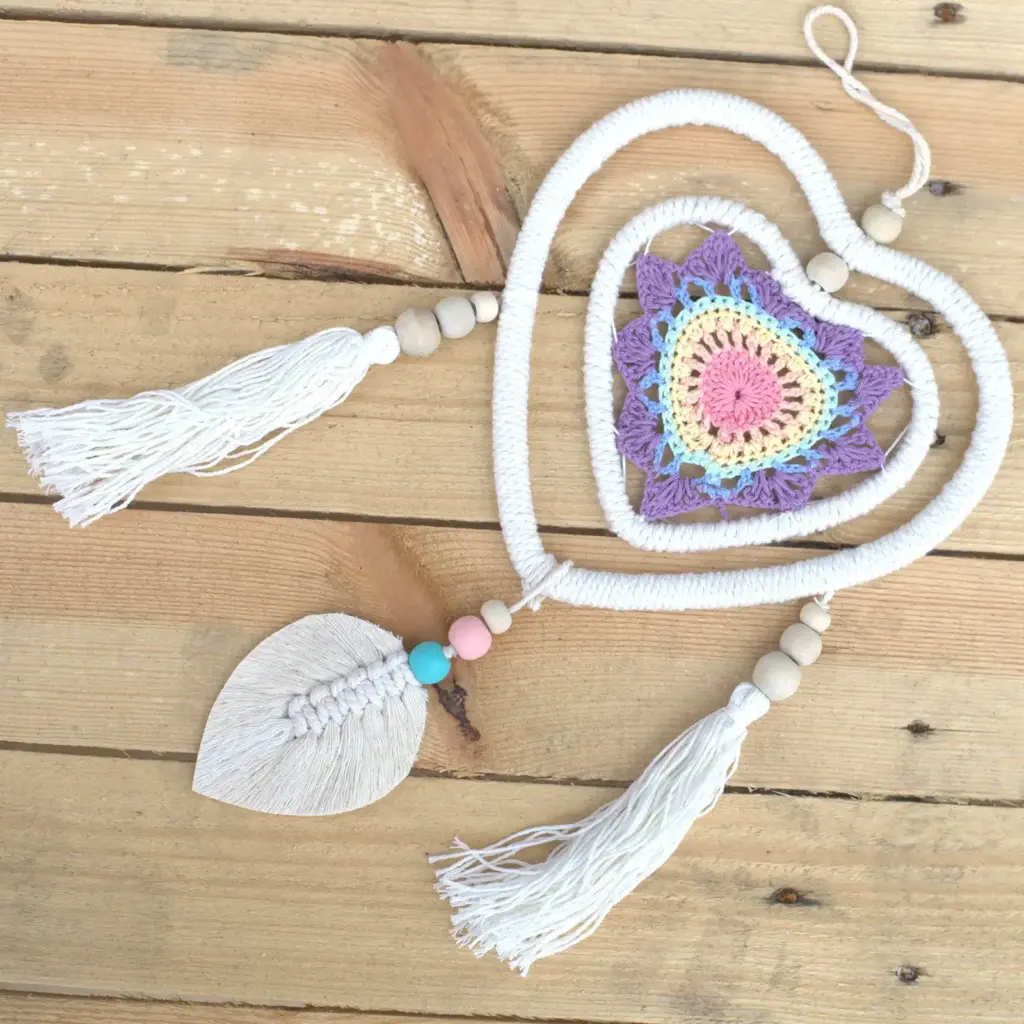 Dream Catcher – Medium Multi Heart in Heart | www.artisangoods.co.uk 4 Dream Catcher – Medium Multi Heart in Heart | www.artisangoods.co.uk 4