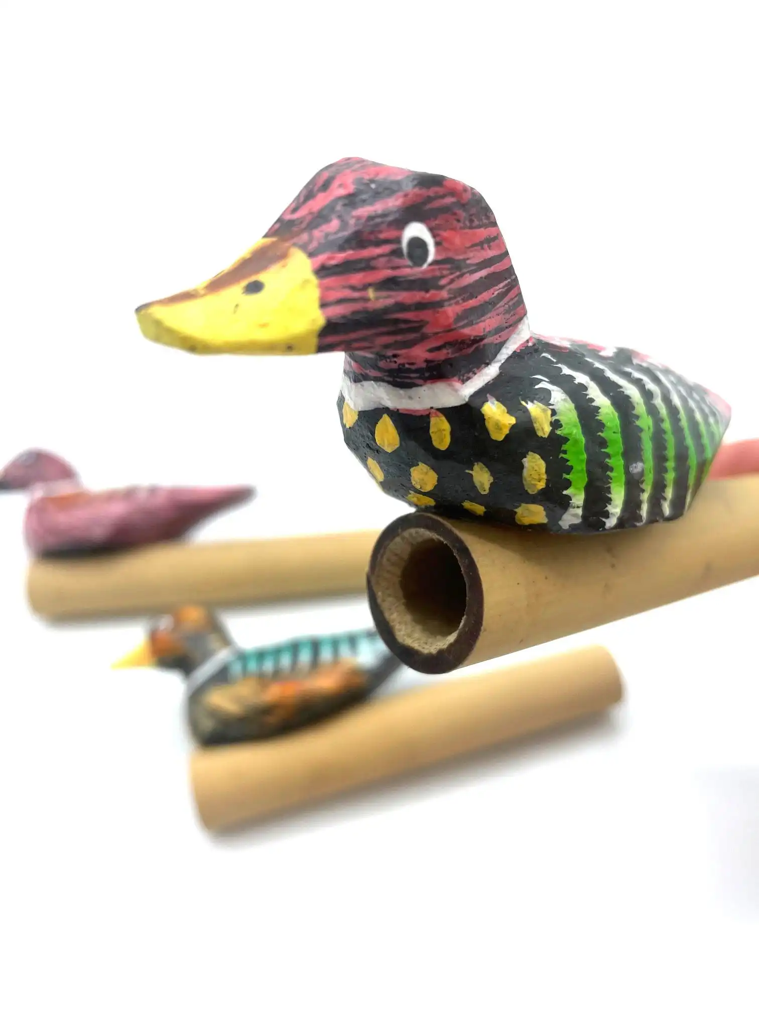 Duck Whistle | www.artisangoods.co.uk 3 Duck Whistle | www.artisangoods.co.uk 2