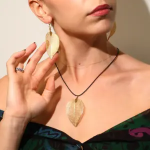 Earrings – Bravery Leaf – Gold | www.artisangoods.co.uk 4
