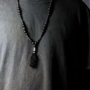 Essence of the Volcano Necklace – Grounding Energy | www.artisangoods.co.uk 5