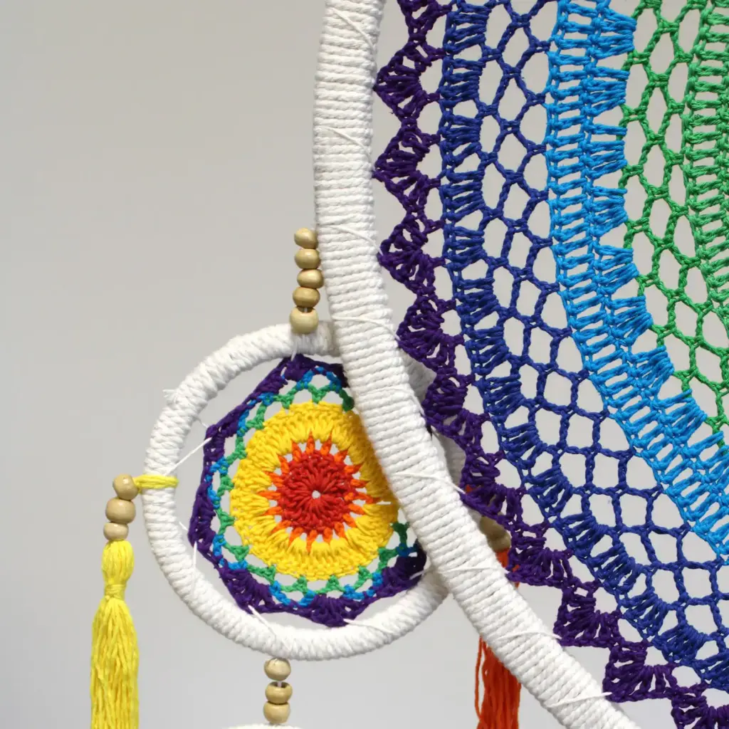 Extra Large Dreamcatcher – Vivid Rainbow | www.artisangoods.co.uk 2
