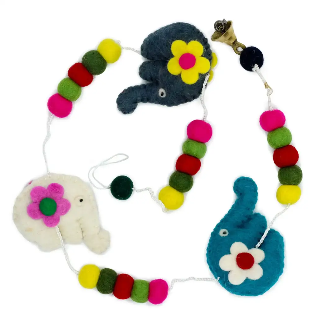 Felt Wall Hanging  -Elephants (random colours) | www.artisangoods.co.uk