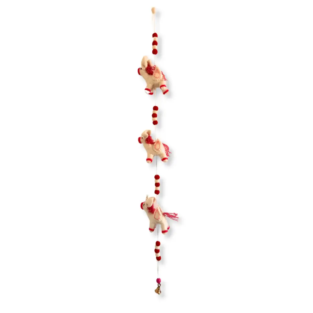 Felt Wall Hanging  – Unicorns | www.artisangoods.co.uk