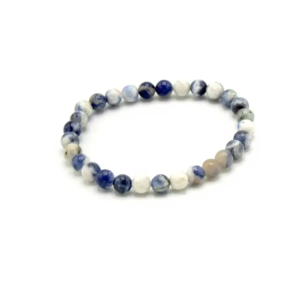 Gemstone Manifestation Bracelet – Sodalite – Truth | www.artisangoods.co.uk
