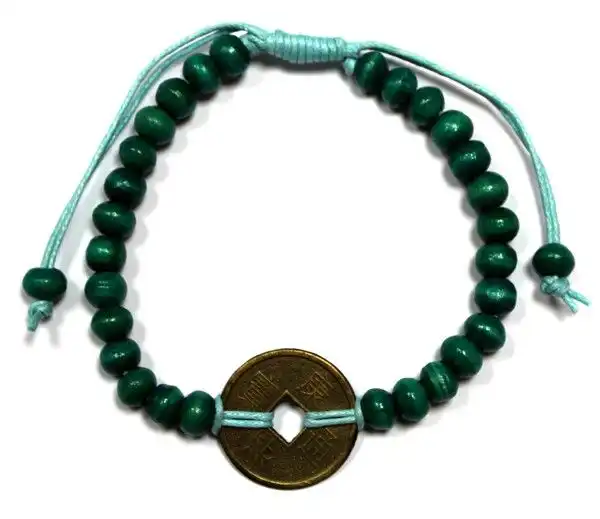 Good Luck Feng-Shui Bracelets – Green | www.artisangoods.co.uk 2 Good Luck Feng-Shui Bracelets – Green | www.artisangoods.co.uk