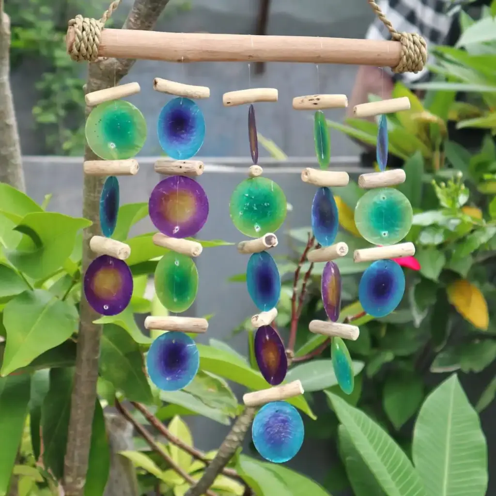 Green & Purple Driftwood Chime | www.artisangoods.co.uk 2 Green & Purple Driftwood Chime | www.artisangoods.co.uk 2