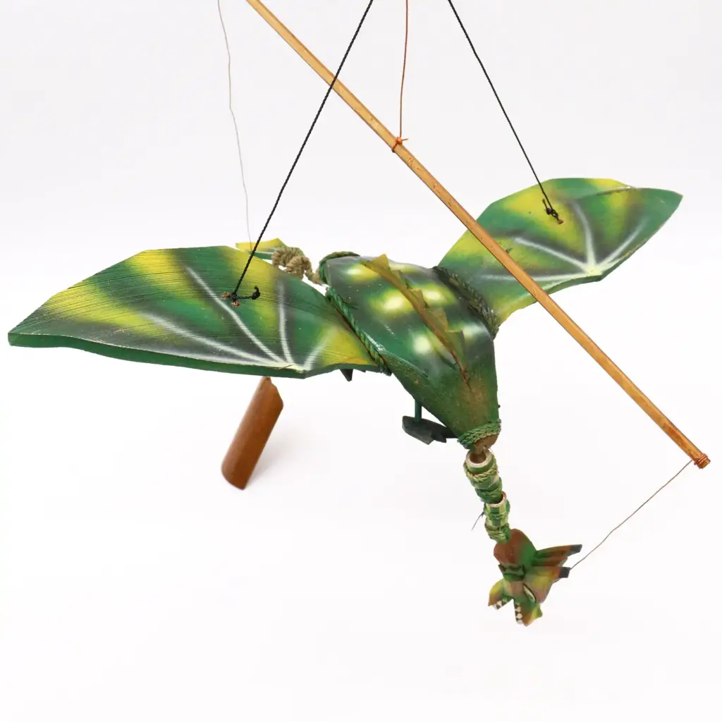 Green Coconut Dragon Mobile 37cm | www.artisangoods.co.uk 6 Green Coconut Dragon Mobile 37cm | www.artisangoods.co.uk 6