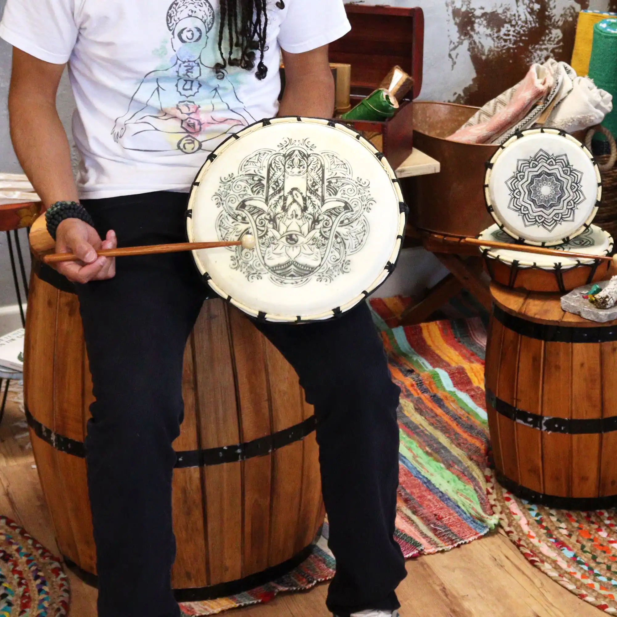 Hamsa Shamanic Drum with Two Sticks – 30cm | www.artisangoods.co.uk 6 Hamsa Shamanic Drum with Two Sticks – 30cm | www.artisangoods.co.uk 5