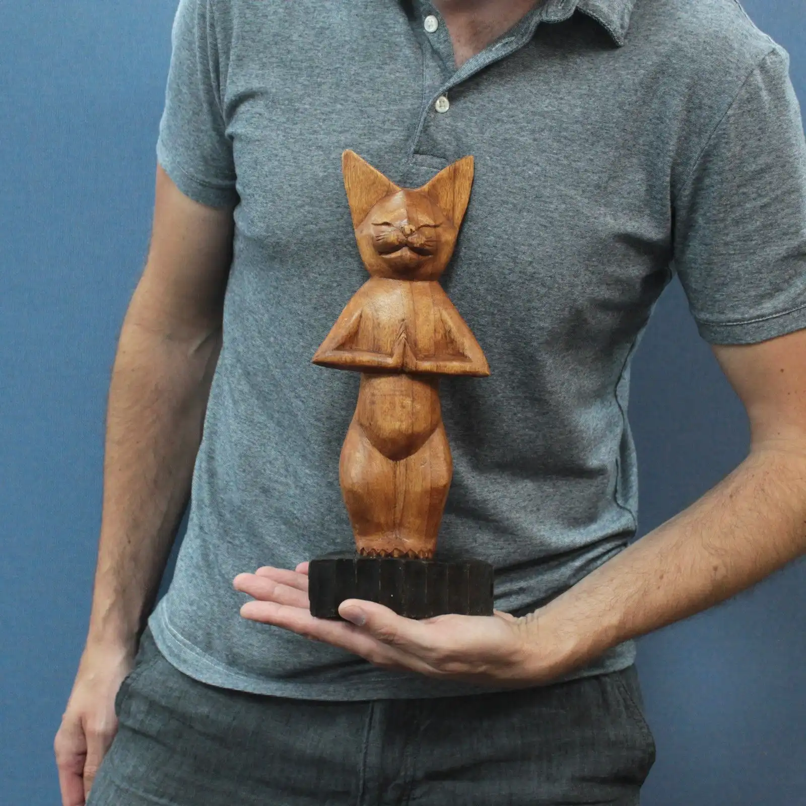 Handcarved Yoga Cats – Standing | www.artisangoods.co.uk 3 Handcarved Yoga Cats – Standing | www.artisangoods.co.uk 2