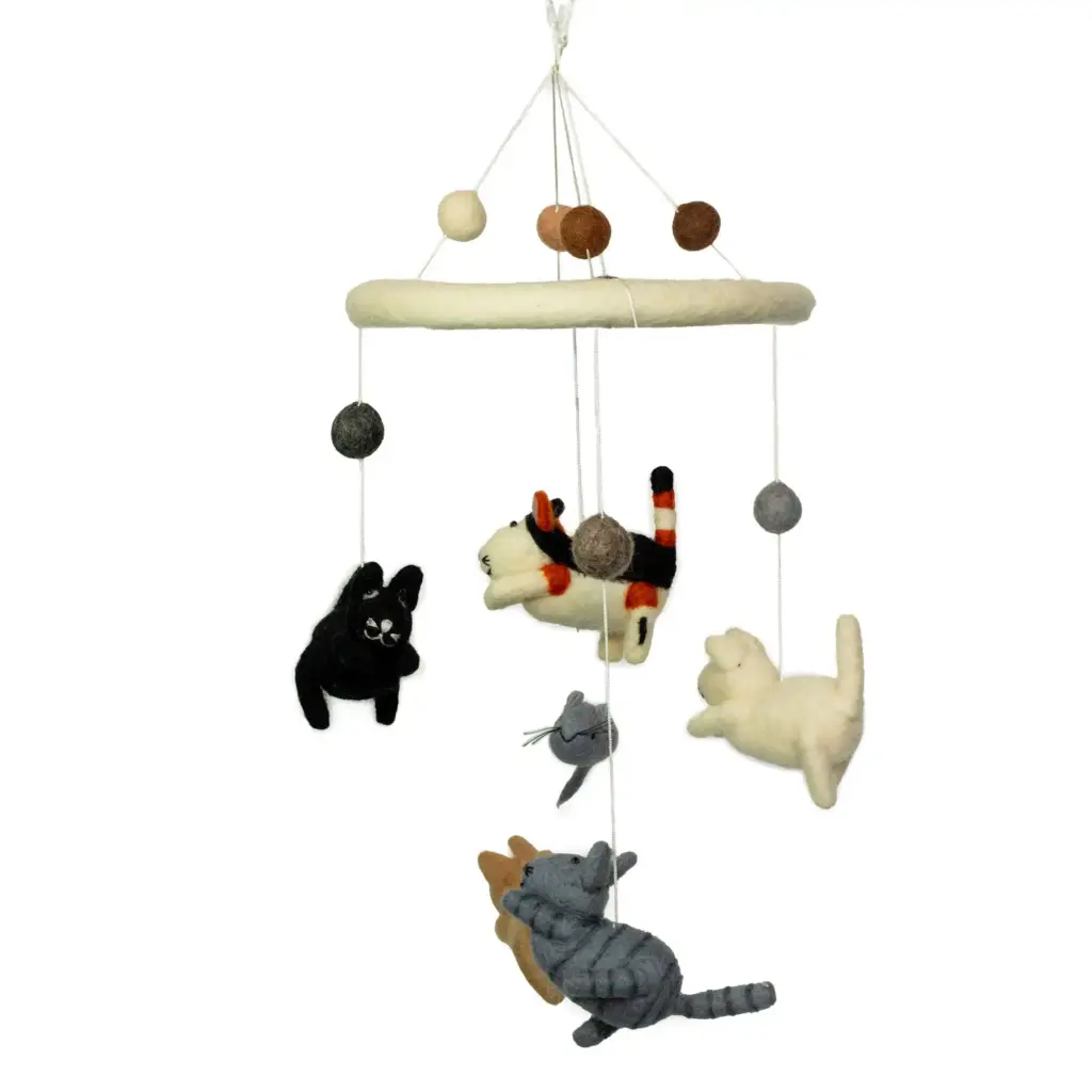 Handmade Felt Mobile – Cat & Mice | www.artisangoods.co.uk