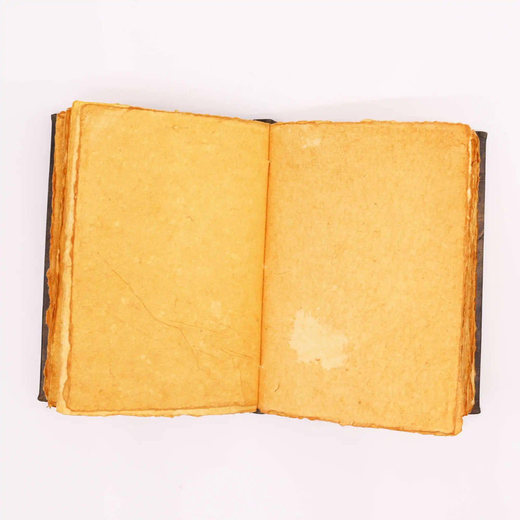 Heafty Brown Tan Book – Zinc Pentagon Decor – 200 Deckle Edges Pages – 26x18cm | www.artisangoods.co.uk 4 Heafty Brown Tan Book – Zinc Pentagon Decor – 200 Deckle Edges Pages – 26x18cm | www.artisangoods.co.uk 3