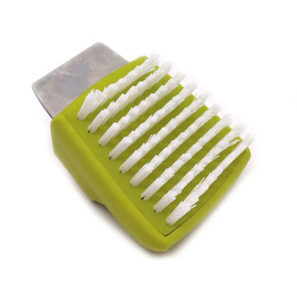 Himalayan Salt Block Cleaning Brush (assorted colours) | www.artisangoods.co.uk 2