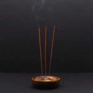 Incense Stick & Cone Burner Disc – Om | www.artisangoods.co.uk 4