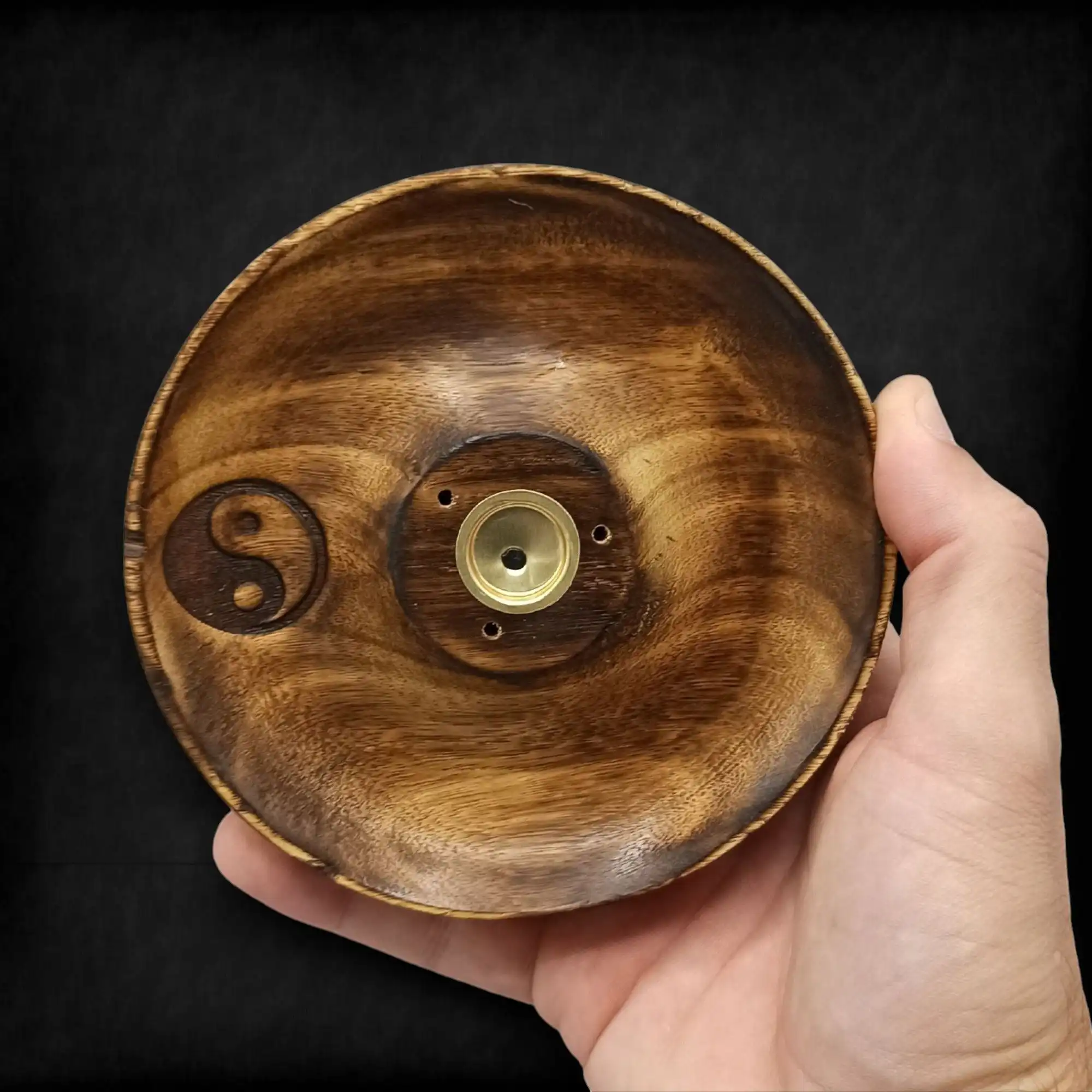 Incense Stick & Cone Burner Disc – Yin & Yang | www.artisangoods.co.uk 6 Incense Stick & Cone Burner Disc – Yin & Yang | www.artisangoods.co.uk 5