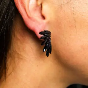Jet Black – Vintage Glass – Faries – Earrings | www.artisangoods.co.uk 2