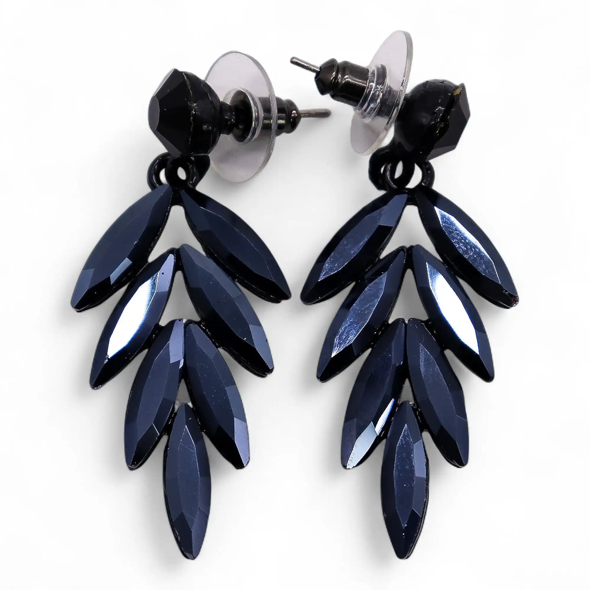 Statement Earrings: Elevate Your Look Effortlessly