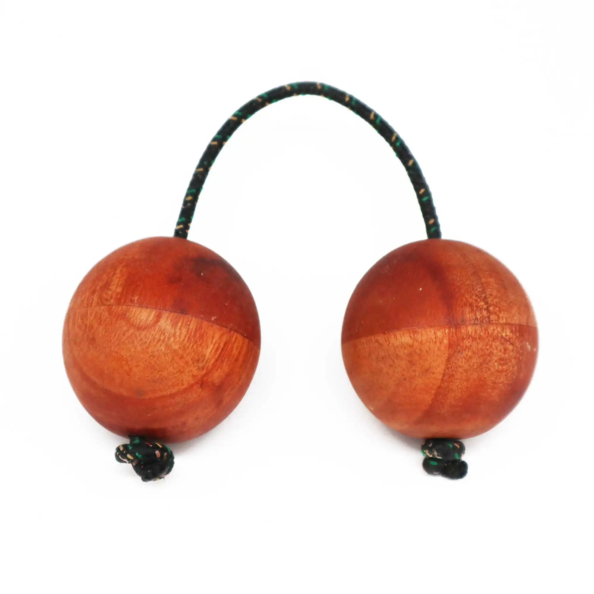 Kasaka shaker – Forest | www.artisangoods.co.uk 2 Kasaka shaker – Forest | www.artisangoods.co.uk 1