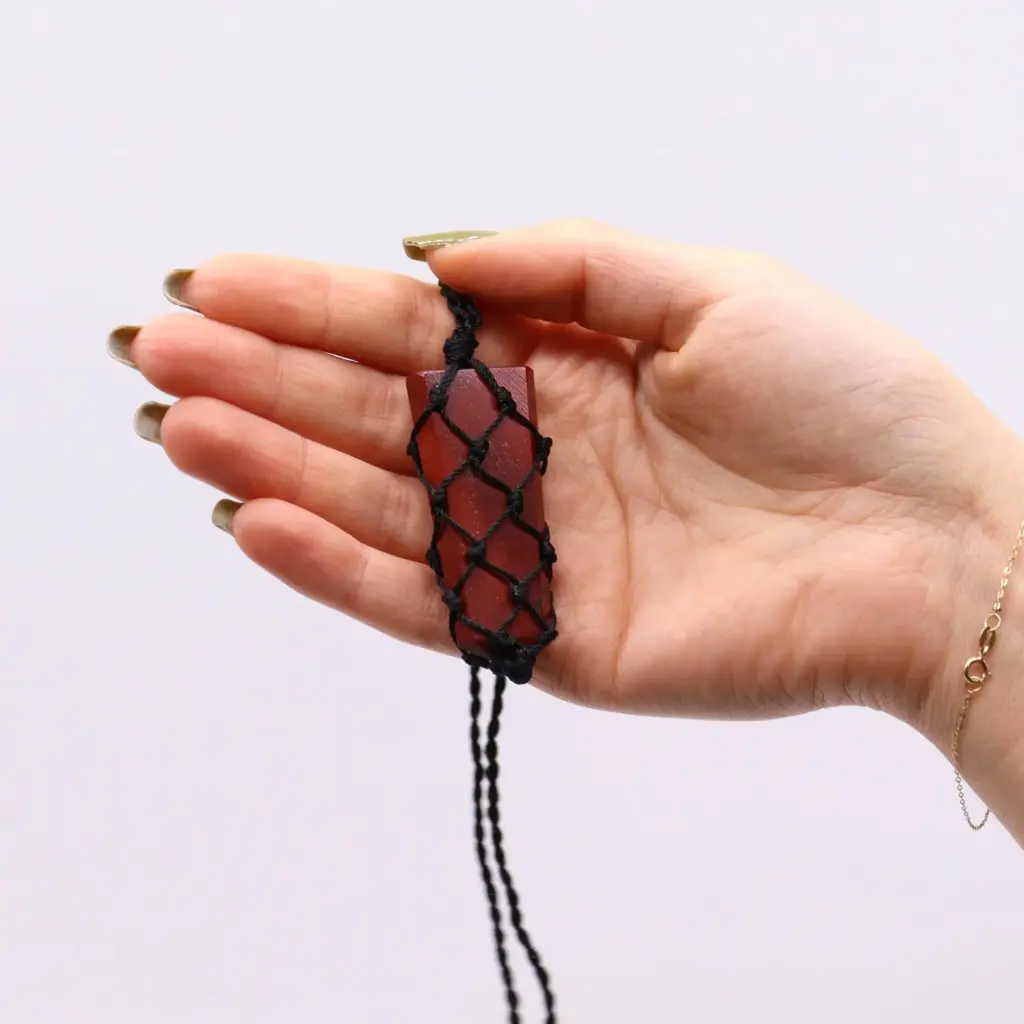 Laced Gemstone Flat Point Pendant – Red Jasper | www.artisangoods.co.uk 2