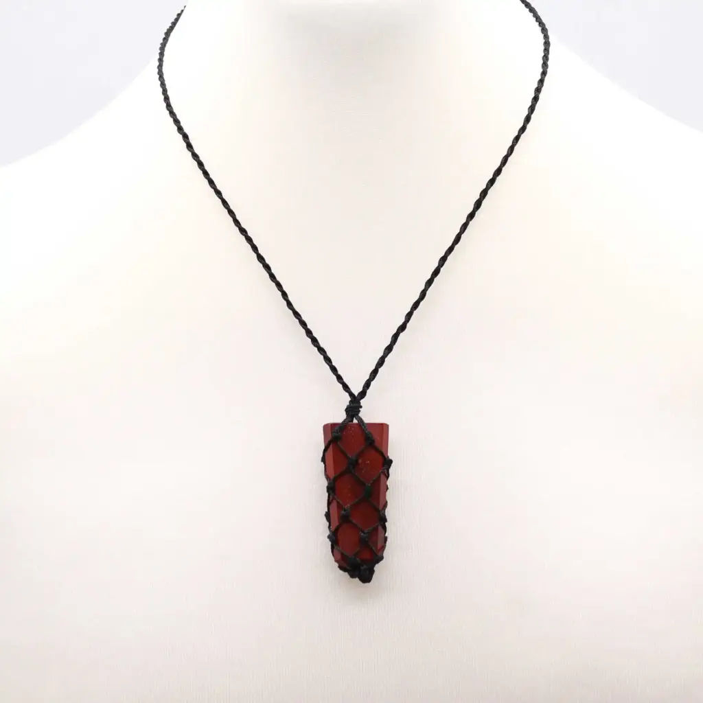 Laced Gemstone Flat Point Pendant – Red Jasper | www.artisangoods.co.uk 3
