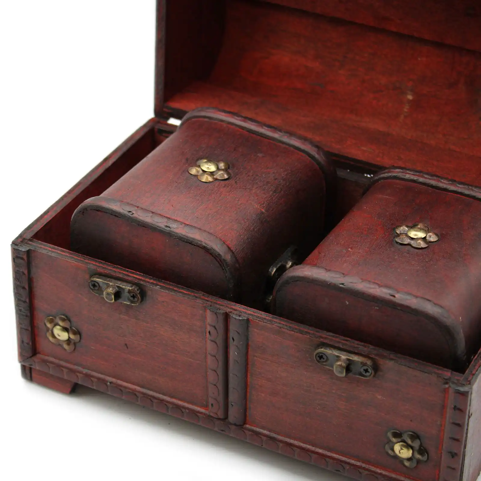 Large Classic Chest – Set of 3 | www.artisangoods.co.uk 4 Large Classic Chest – Set of 3 | www.artisangoods.co.uk 3