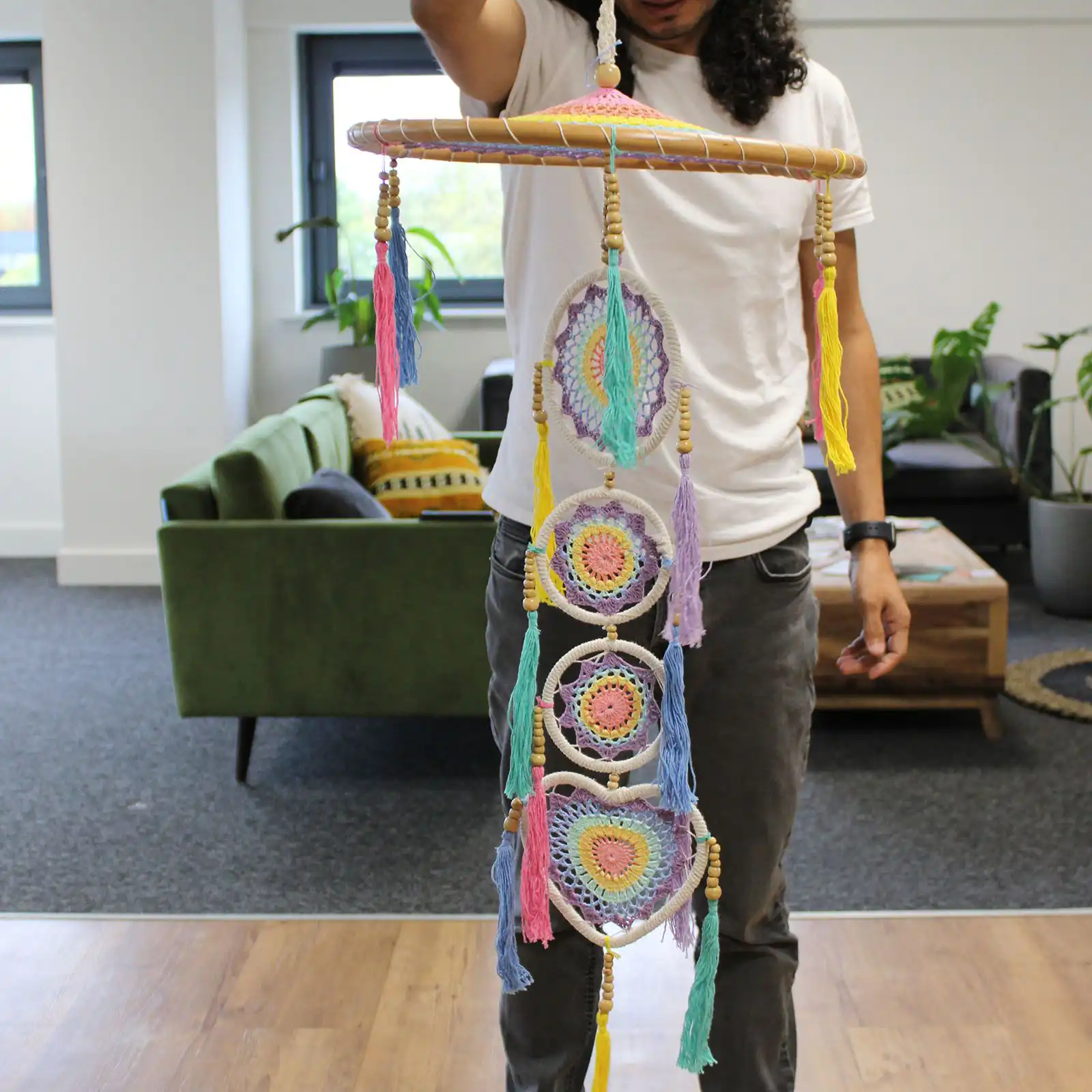 Large Drama Dreamcatcher – Pastal Rainbow | www.artisangoods.co.uk 3 Large Drama Dreamcatcher – Pastal Rainbow | www.artisangoods.co.uk 2