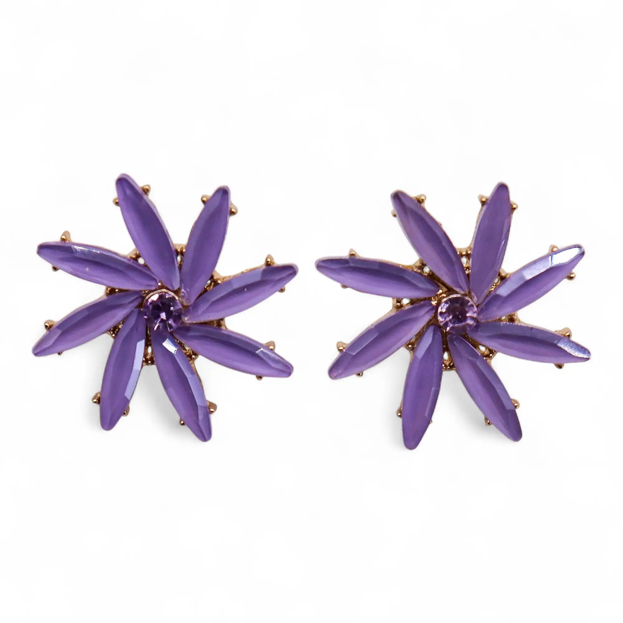 Lavender – Vintage Glass – Flowers – Earrings | www.artisangoods.co.uk 3 Lavender – Vintage Glass – Flowers – Earrings | www.artisangoods.co.uk 2