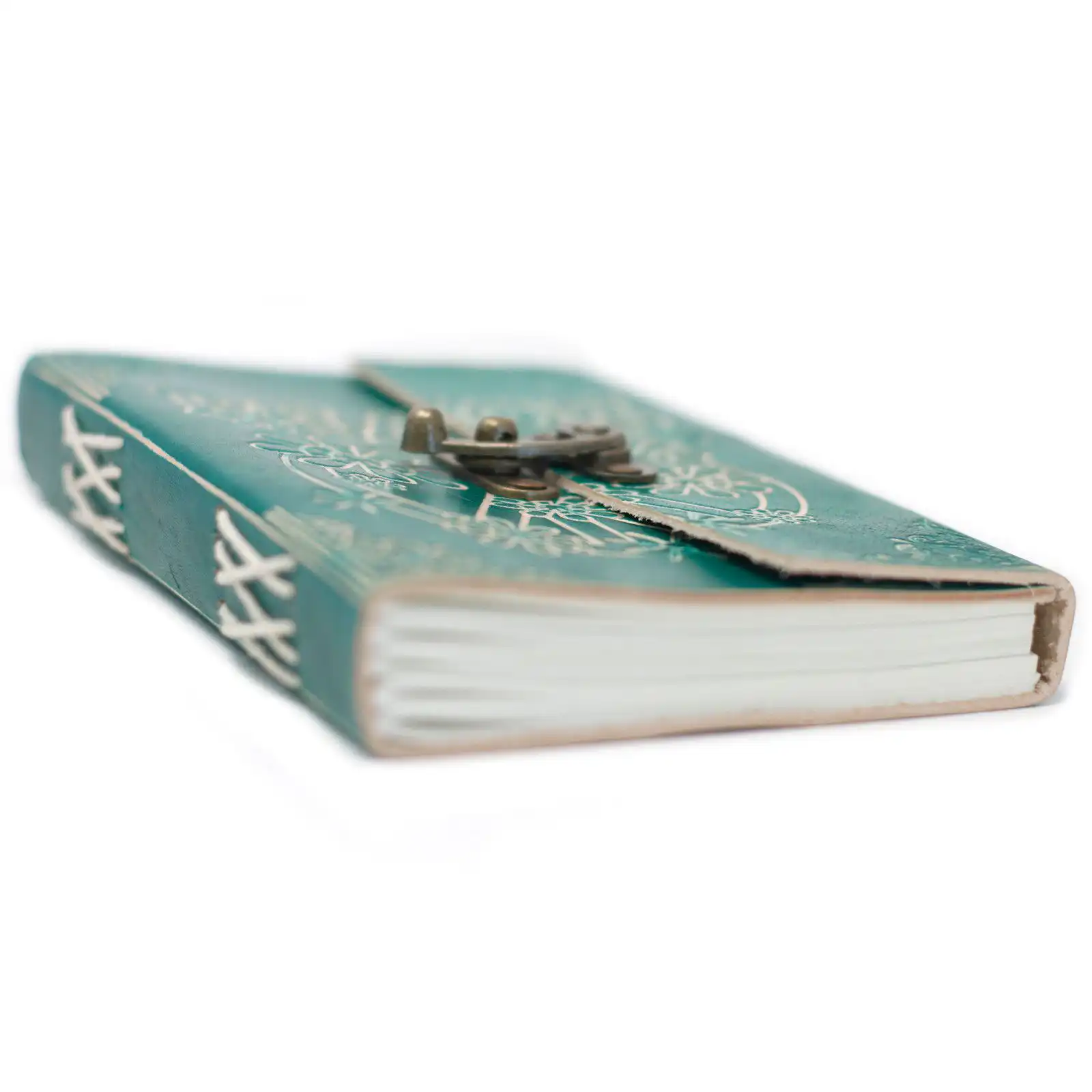 Leather Green Peace with Lock Notebook (7×5″) | www.artisangoods.co.uk 5 Leather Green Peace with Lock Notebook (7×5″) | www.artisangoods.co.uk 4