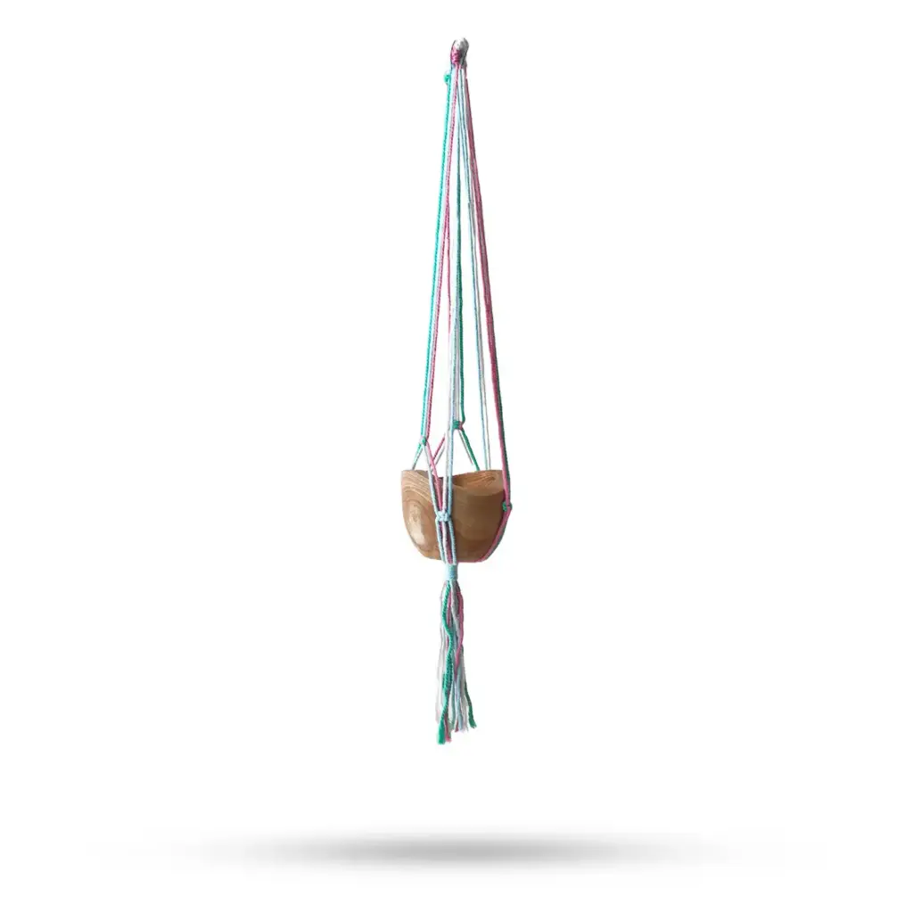 Macrame Pot Holder Classic – Pastal Tones Terrace Med Pot | www.artisangoods.co.uk